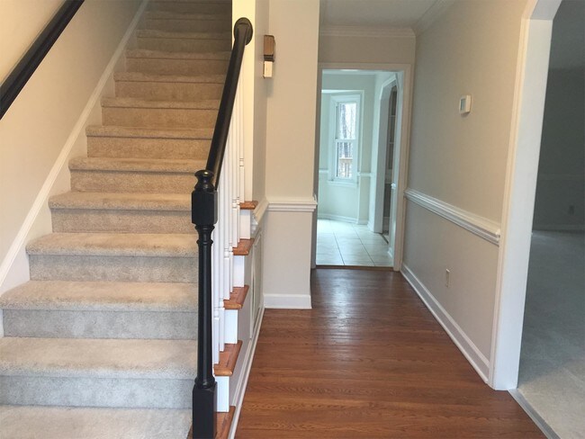 Foto del edificio - 4300 Holly Run Rd