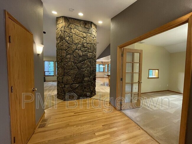 Foto del edificio - 11011 S Southridge Dr