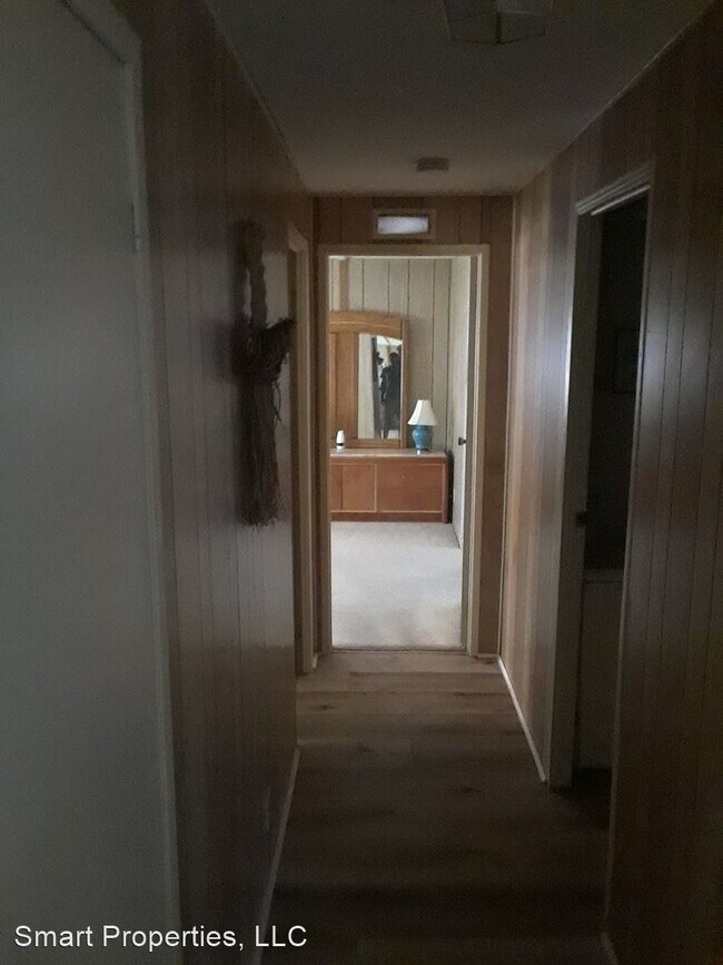 Building Photo - 2 br, 2 bath House - 1207 Skyview Blvd