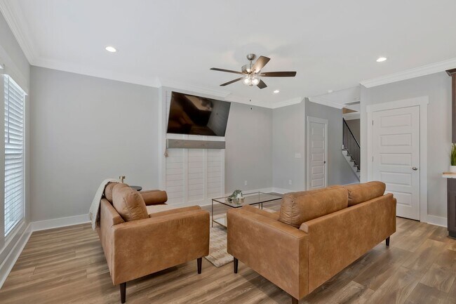 Foto del edificio - Sango Drive 3 Bedroom Townhomes For Rent!