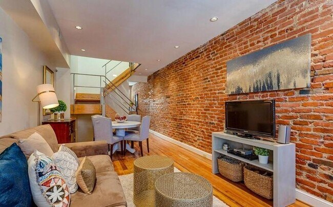 Foto del edificio - 617 S Belnord Ave