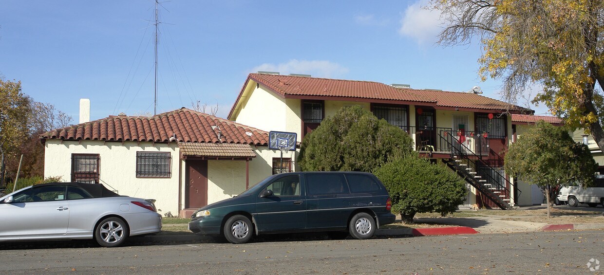 Foto del edificio - 2301-2309 N St