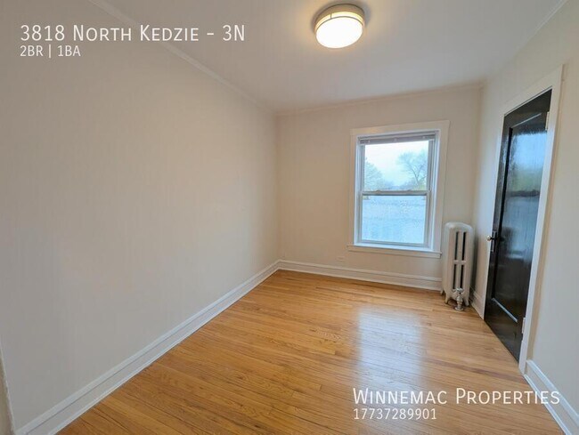 Foto del edificio - 3818 North Kedzie-3N