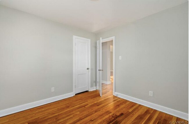 Foto del edificio - 2515 Gravel Hill Rd