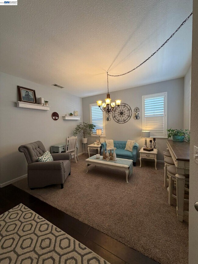 Foto del edificio - 684 Brazelton Cir