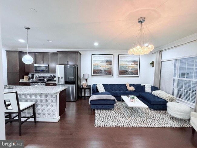 Foto del edificio - 7232 Barrberry Ln