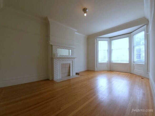 Building Photo - 610 Ashbury St