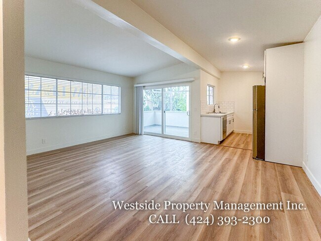 Foto del edificio - 3630 Midvale Ave