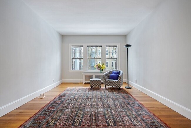 Foto del edificio - 53 Maple Ave