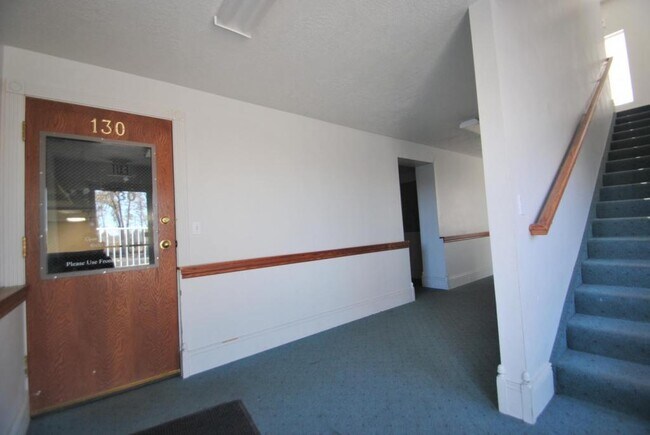 Building Photo - 1115 North 200 East