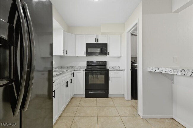 Foto del edificio - 4208 SE 19th Pl