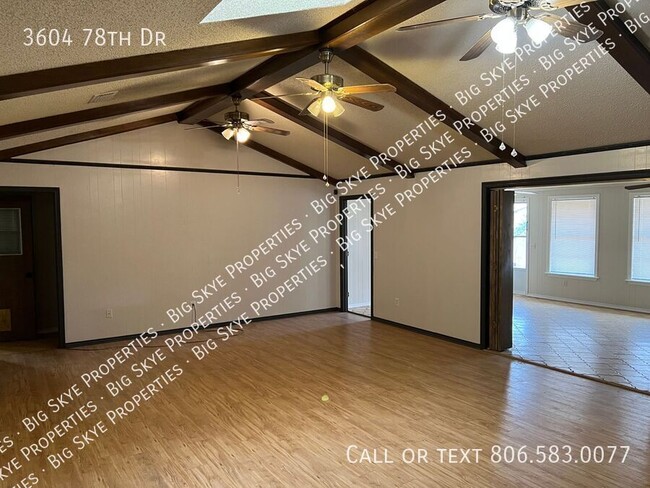 Building Photo - 3604 78th Dr