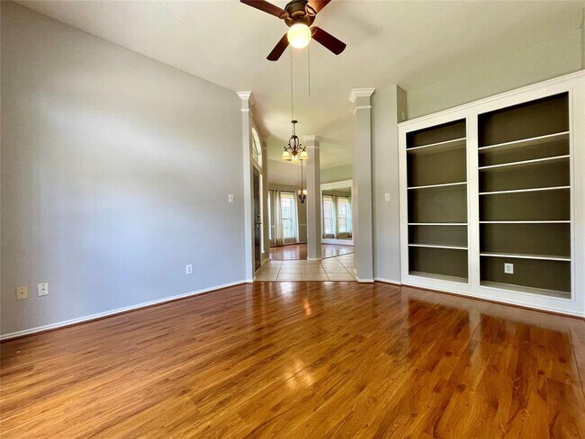Foto del edificio - 3510 Glenhill Dr
