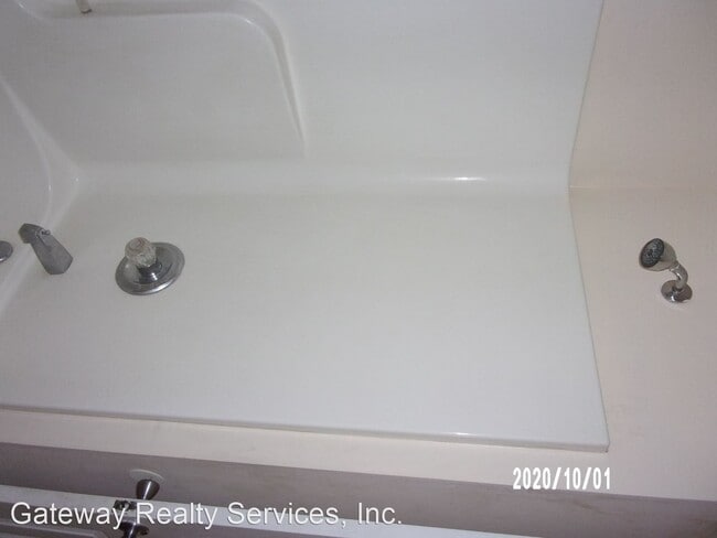 Foto del edificio - 3 br, 2 bath House - 334 W. Forest Ave Unit D