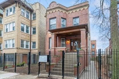Foto del edificio - 3307 W Potomac Ave
