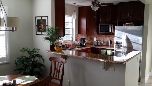 Foto del edificio - 1225 NW 21st St