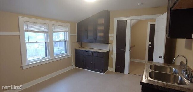 Foto del edificio - 4643 N 29th St