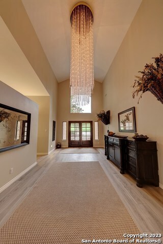 Building Photo - 302 Lakewood Dr
