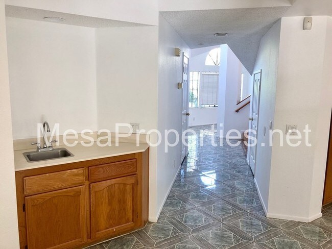 Building Photo - 3068 Prado Ln