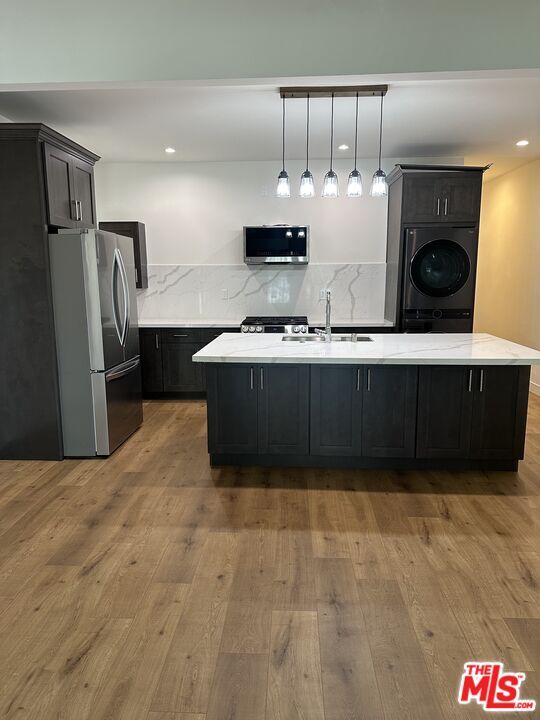 Foto principal - 840 N Fuller Ave