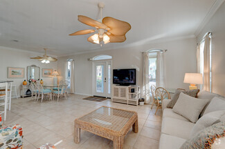 Building Photo - 9 Onyx Cove