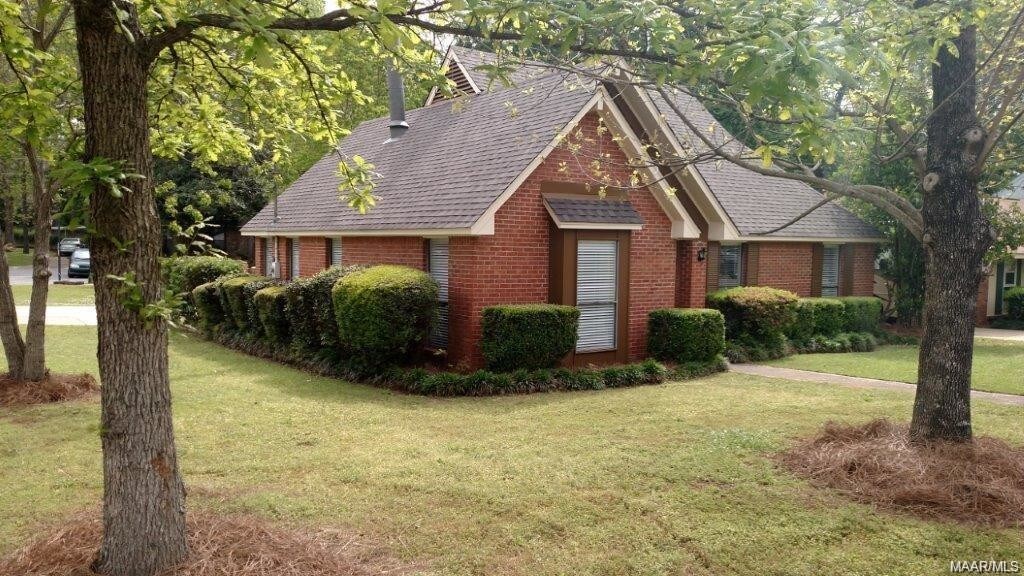 3301 Hillcrest Ln, Montgomery, AL 36109 House for Rent in Montgomery