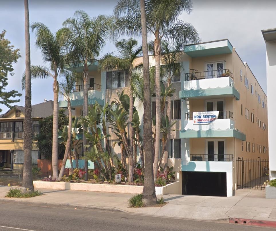 Primary Photo - 1129 E Ocean Blvd