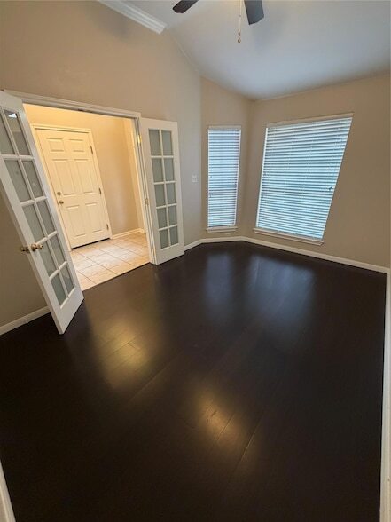 Foto del edificio - 8413 Sea Ash Cir