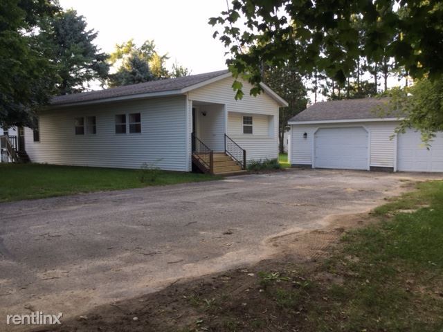 Foto principal - 4 br, 1 bath House - 131 N 7th St
