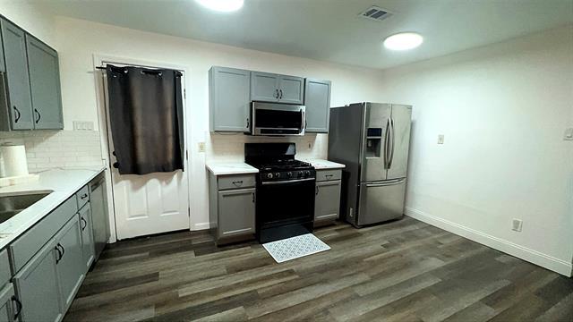 Foto del edificio - 1115 Casa Dr