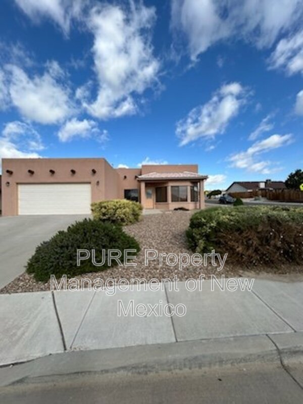 3999 Birmingham St, Farmington, NM 87402 House Rental in Farmington