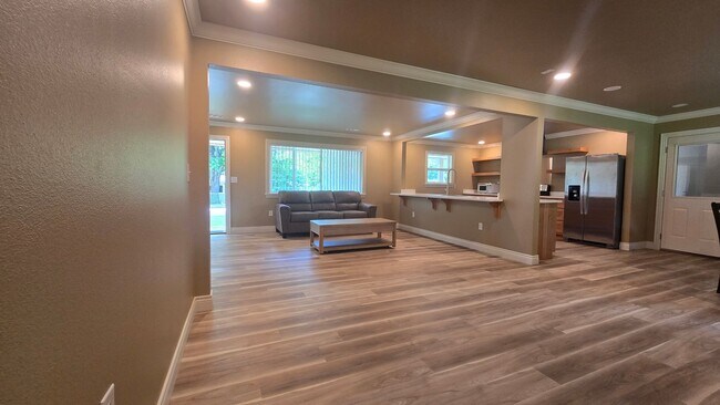 Foto del edificio - Remodeled  3-bedroom 2 bath Home in Fayett...