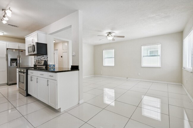 Foto del edificio - 2802 9th Ave W