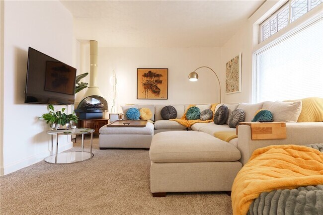 Foto del edificio - 17 Bailey Ave