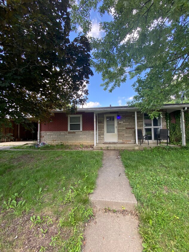 199 Valley View Dr, Johnstown, OH 43031 House Rental in Johnstown, OH