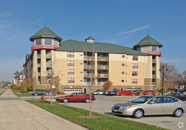 Building Photo - The Boardwalk