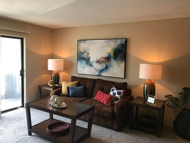 Foto del edificio - Cambridge at River Oaks