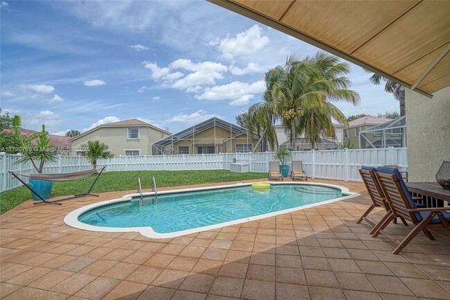 Foto del edificio - 12363 NW 53rd St