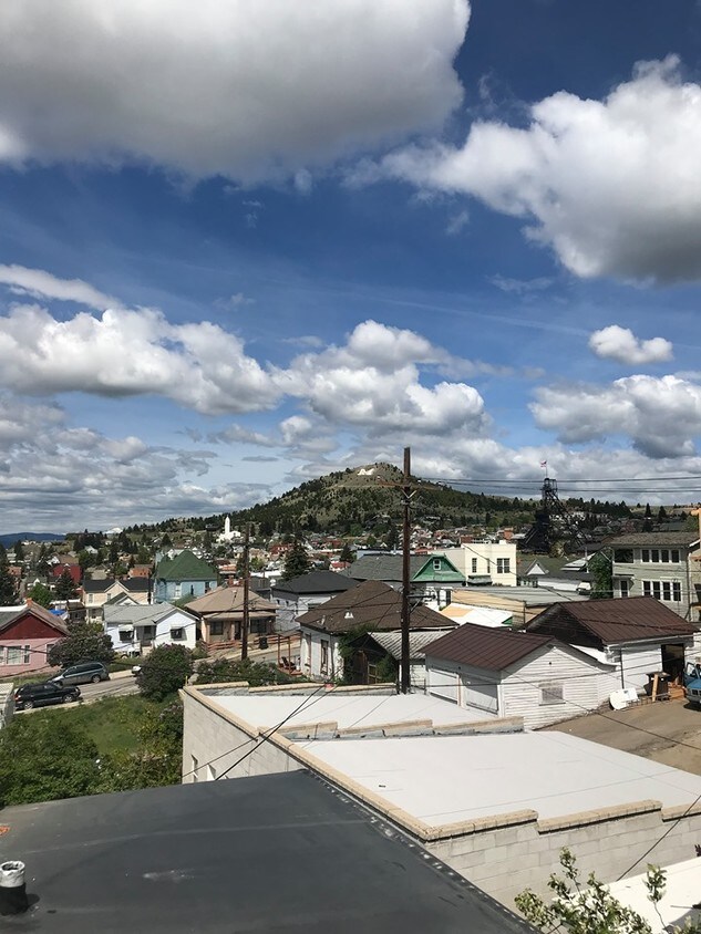 401 W Granite St Unit 5, Butte, MT 59701 Room for Rent in Butte, MT