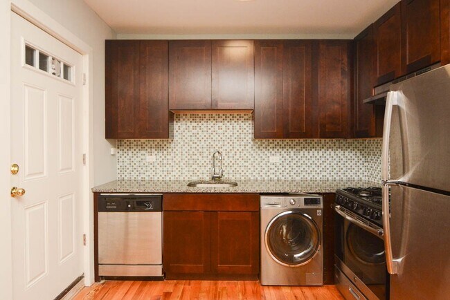 Foto del edificio - 548 Chestnut St