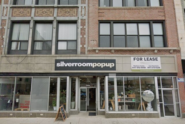 Primary Photo - 1302 N Milwaukee Ave