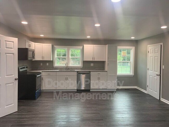 Foto del edificio - 2408 Cres Club Dr