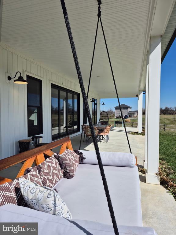 Foto del edificio - 330 Majestic Ln