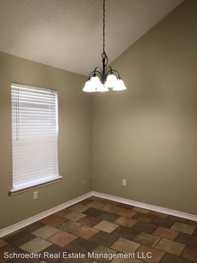 Foto del edificio - 3 br, 2 bath House - 22 Oakmont Place