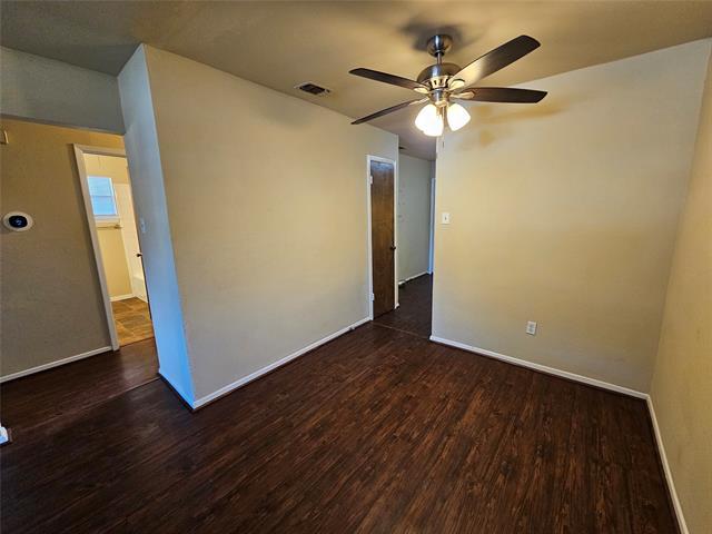 Building Photo - 2210 Lavern St