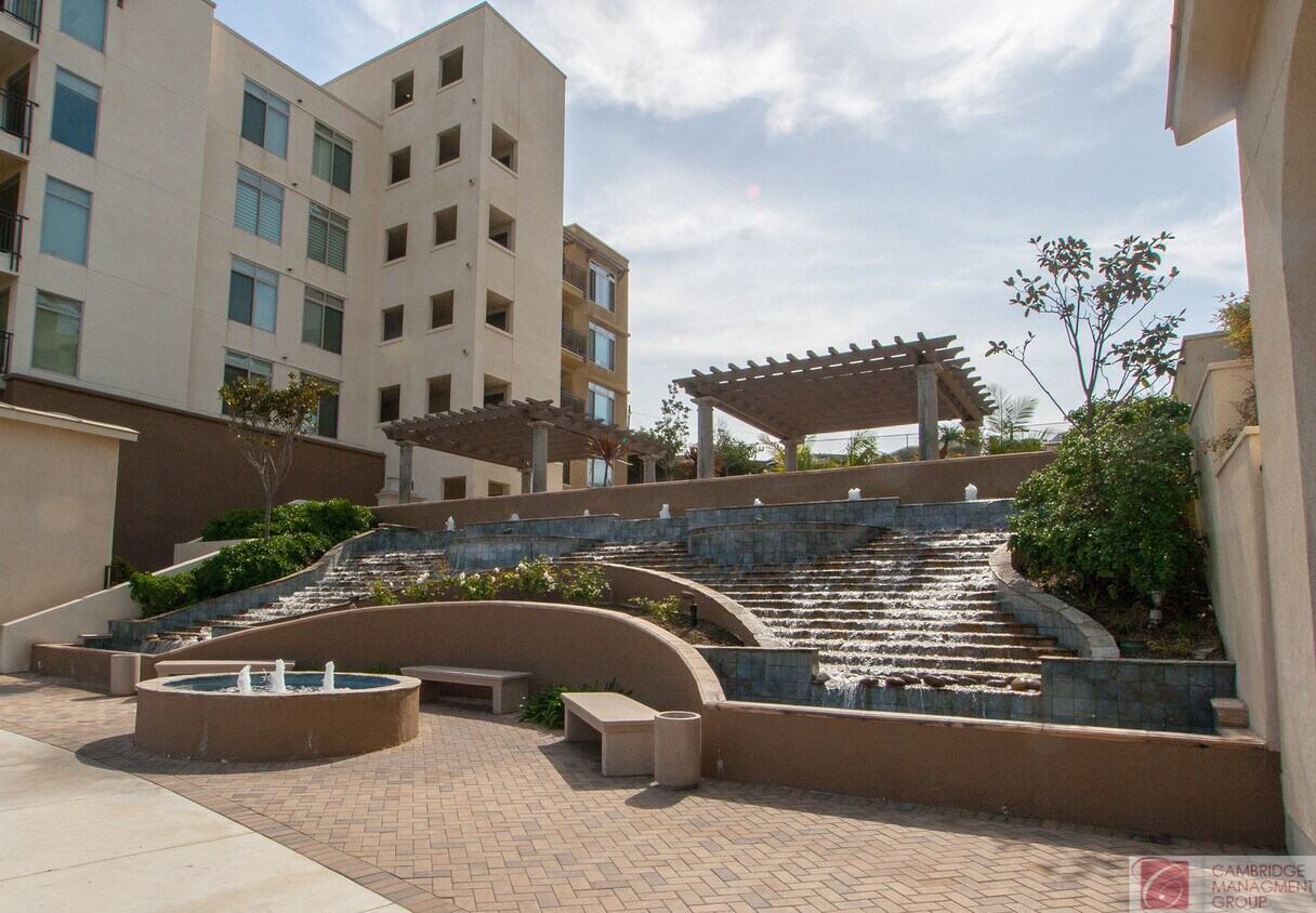 Foto principal - 1021 Costa Pacifica Way