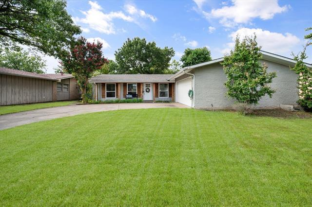 Foto del edificio - 3234 High Lark Dr