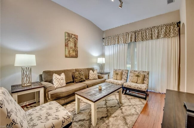 Building Photo - 7856 Lake Sawgrass Loop