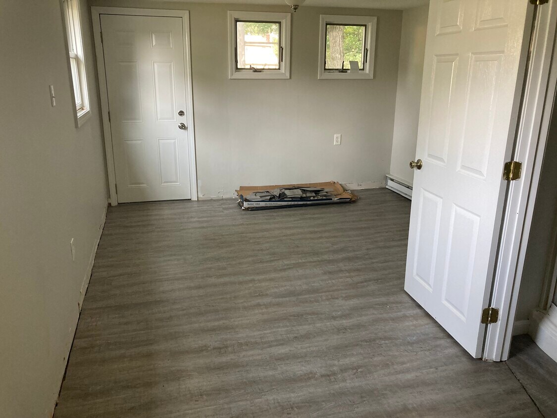 90 Cypress Rd, Wrentham, MA 02093 House Rental in Wrentham, MA