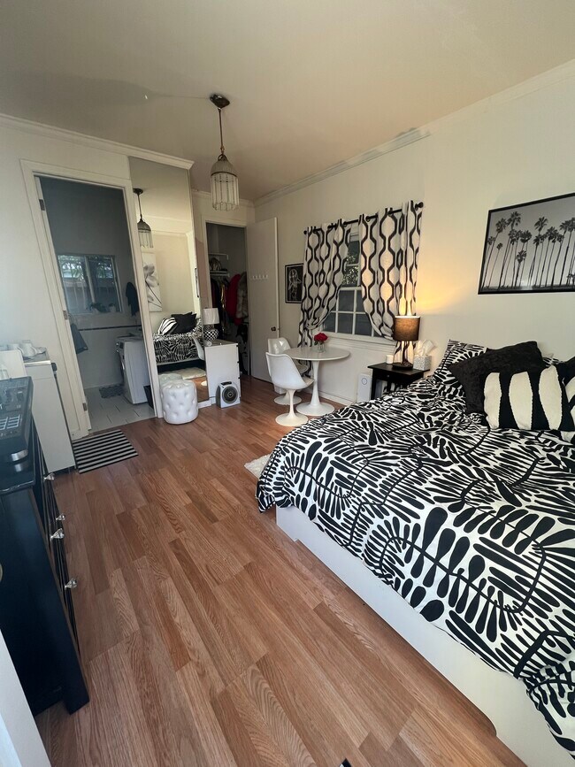 Foto del edificio - 532 S Irving Blvd